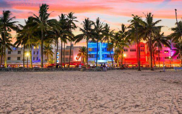 From Country Beats to Beach Retreats - Two Weeks in Nashville, Miami & Mexico plus £2,000 Cash for 2 Adults - Image 5