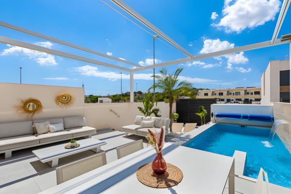WIN a week stay at Kilted Coosada - 4 Bed Villa in Rojales, Quesada + £1,000 Cash  - Image 3