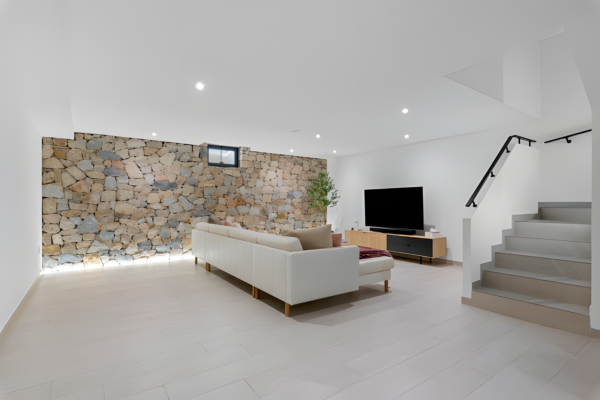 WIN a week stay at Kilted Coosada - 4 Bed Villa in Rojales, Quesada + £1,000 Cash  - Image 11