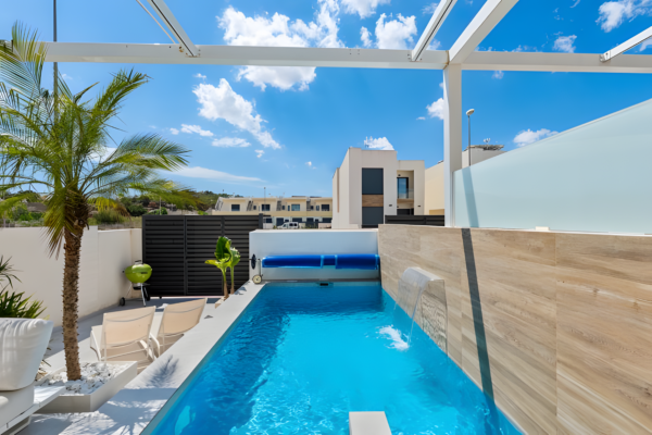 WIN a week stay at Kilted Coosada - 4 Bed Villa in Rojales, Quesada + £1,000 Cash  - Image 4