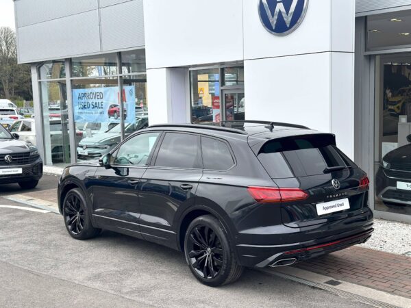 Win this Stunning VW Touareg Black Edition Or £30,000 Cash for Only £2.50 - Image 11