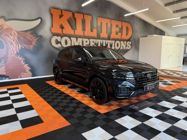 Win this Stunning VW Touareg Black Edition Or £30,000 Cash for Only £2.50 - Image 4