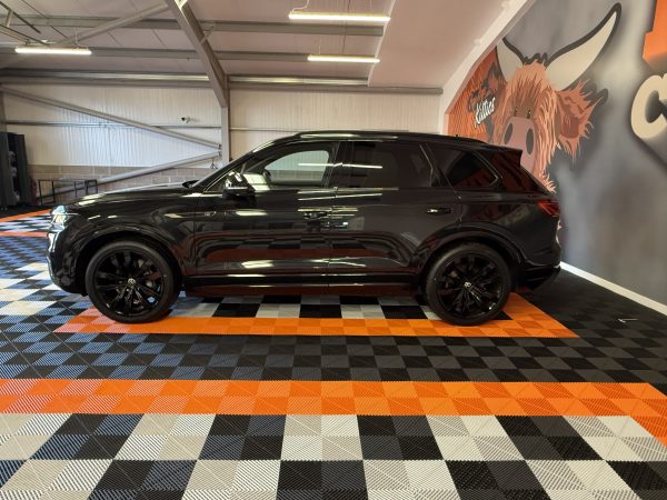 Win this Stunning VW Touareg Black Edition Or £30,000 Cash for Only £2.50 - Image 9