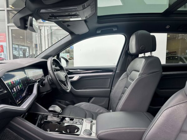 Win this Stunning VW Touareg Black Edition Or £30,000 Cash for Only £2.50 - Image 16