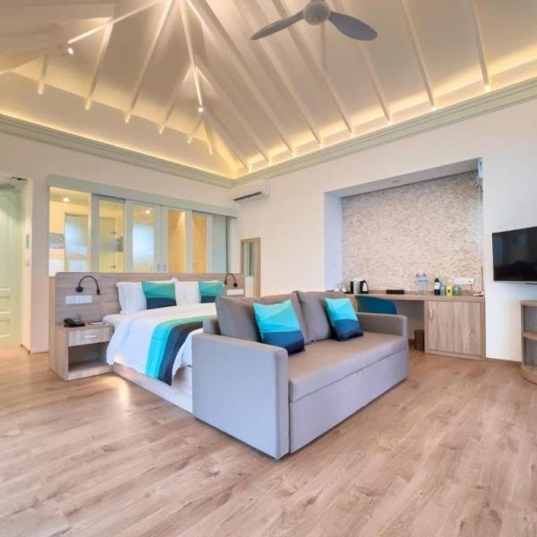 Magnificent Maldives - 7 Nights All Inclusive Siyam World Over The Ocean Water Villa +£1,000 Spending + 20 x £500 Instant Wins To Be Found - Image 7