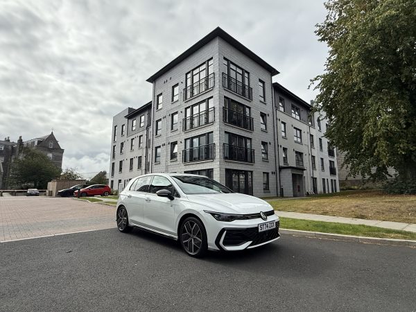 Set For Life - WIN a Fully Furnished City Centre Apartment Complete With Car, Holiday & £10,000 CASH - Image 16