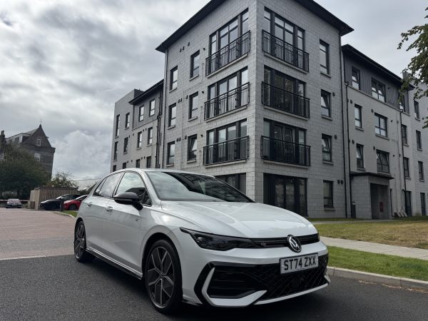 Set For Life - WIN a Fully Furnished City Centre Apartment Complete With Car, Holiday & £10,000 CASH - Image 15