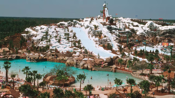 Making Dreams Come True in 2026 - 14 Night ULIMATE Family Holiday to Orlando, Florida Including 14 Days Park Tickets & £2,000 Spending Money - Image 4