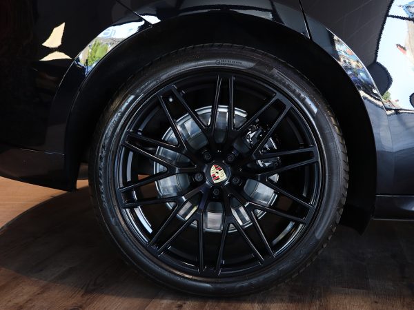 Win This Stunning Spec 2023 Porsche Macan GTS or £50,000 Tax Free Cash - Image 21