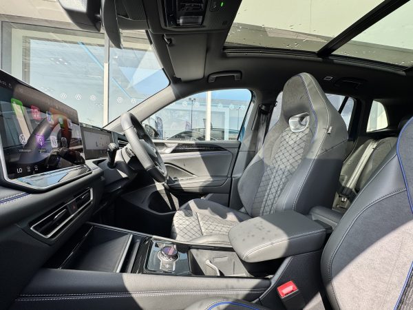 Win this Stunning 2024 VW Tiguan R-Line 2.0 TDI DSG Or £30,000 Cash for £1.99 - Image 7